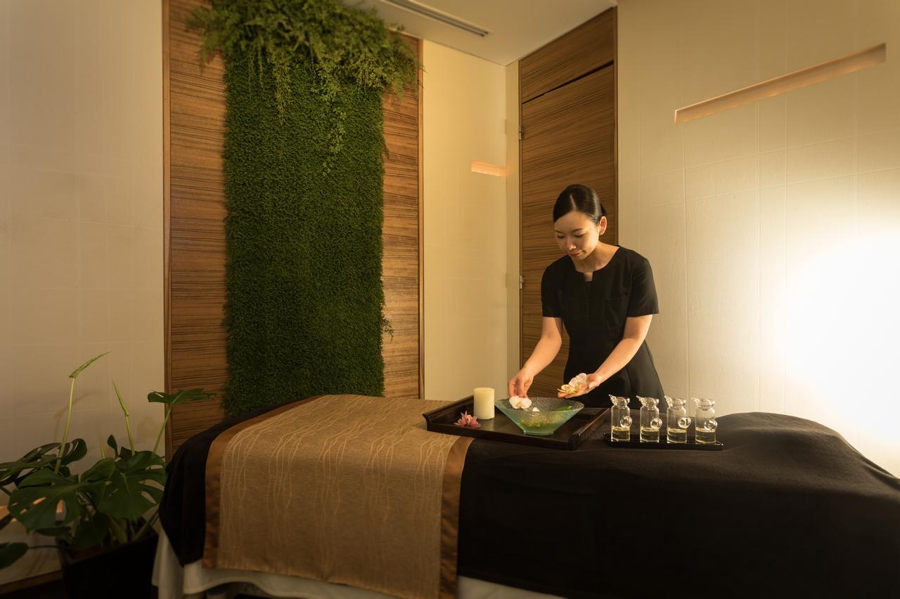 Hotell Four Seasons At Marunouchi